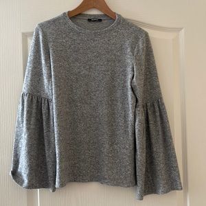 Zara Knit Top in gray with bell sleeves